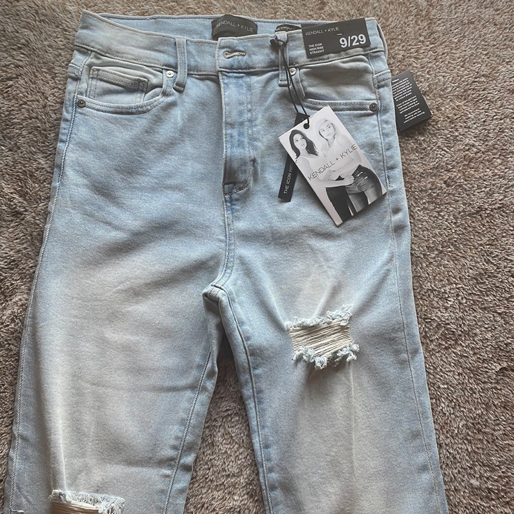 Kendall + Kylie High Rise Straight Jeans Size 9/29